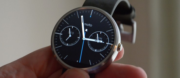Recenze Motorola Moto 360: Chytré hodinky 1. generace jsou nyní levnější než kdy dříve