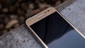 Samsung Galaxy J5 främre övre halvan
