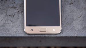 Samsung Galaxy J5 främre nedre halvan