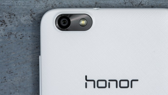 Honor 4x értékelés: Nem szép, de a Honor 4x praktikus és nagyon olcsó