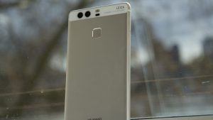 Huawei P9 fingeraftrykslæser og kameraer