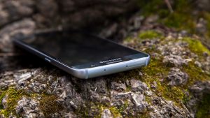Recenzia Samsung Galaxy S7: Top edge
